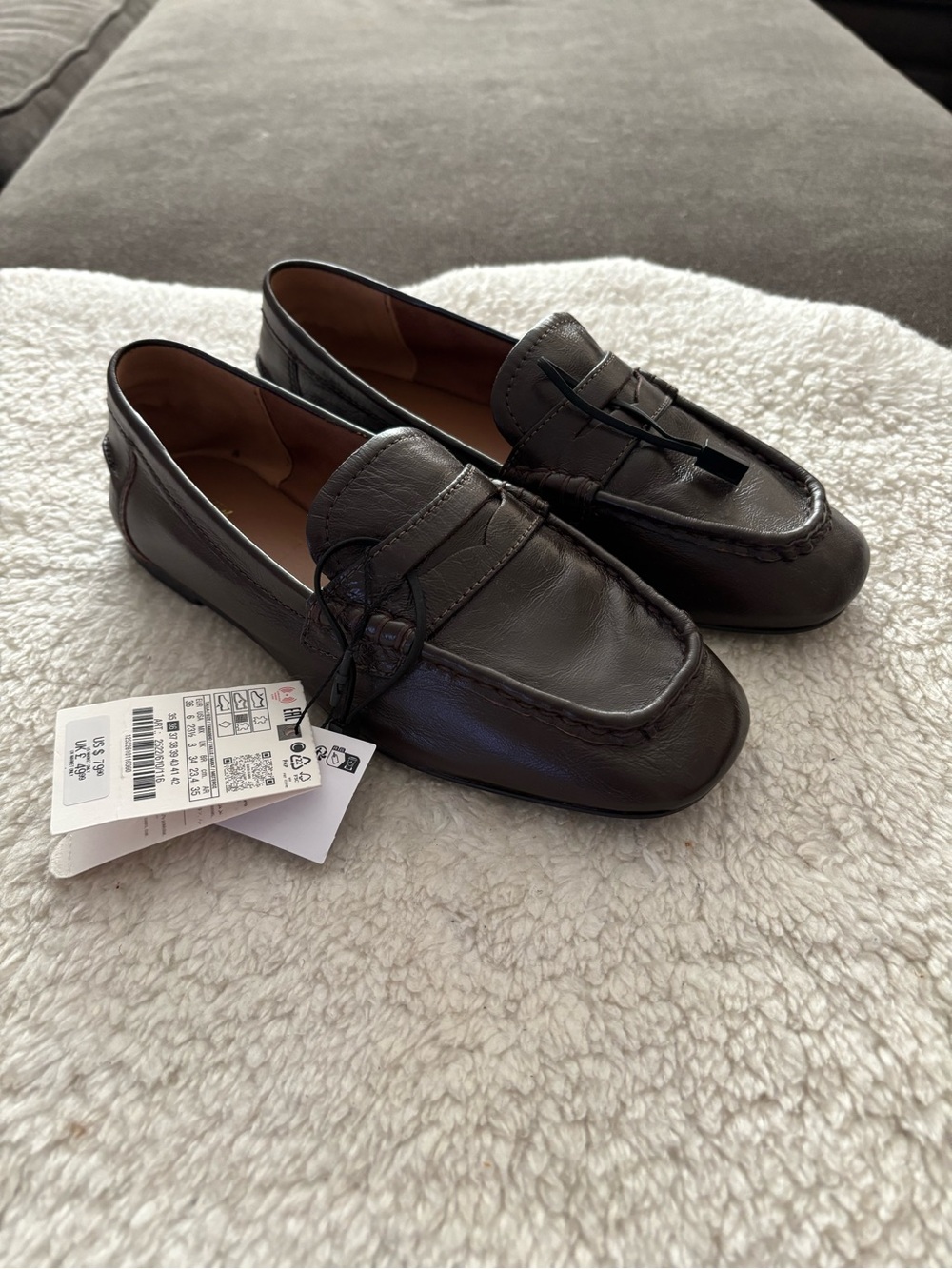 Zara Women's Dark Brown Leather Loafers